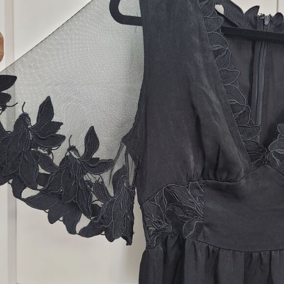 Wild honey black lace maxi dress, medium - Picture 8 of 9